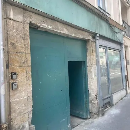 Le Petit-beauvoisine *
